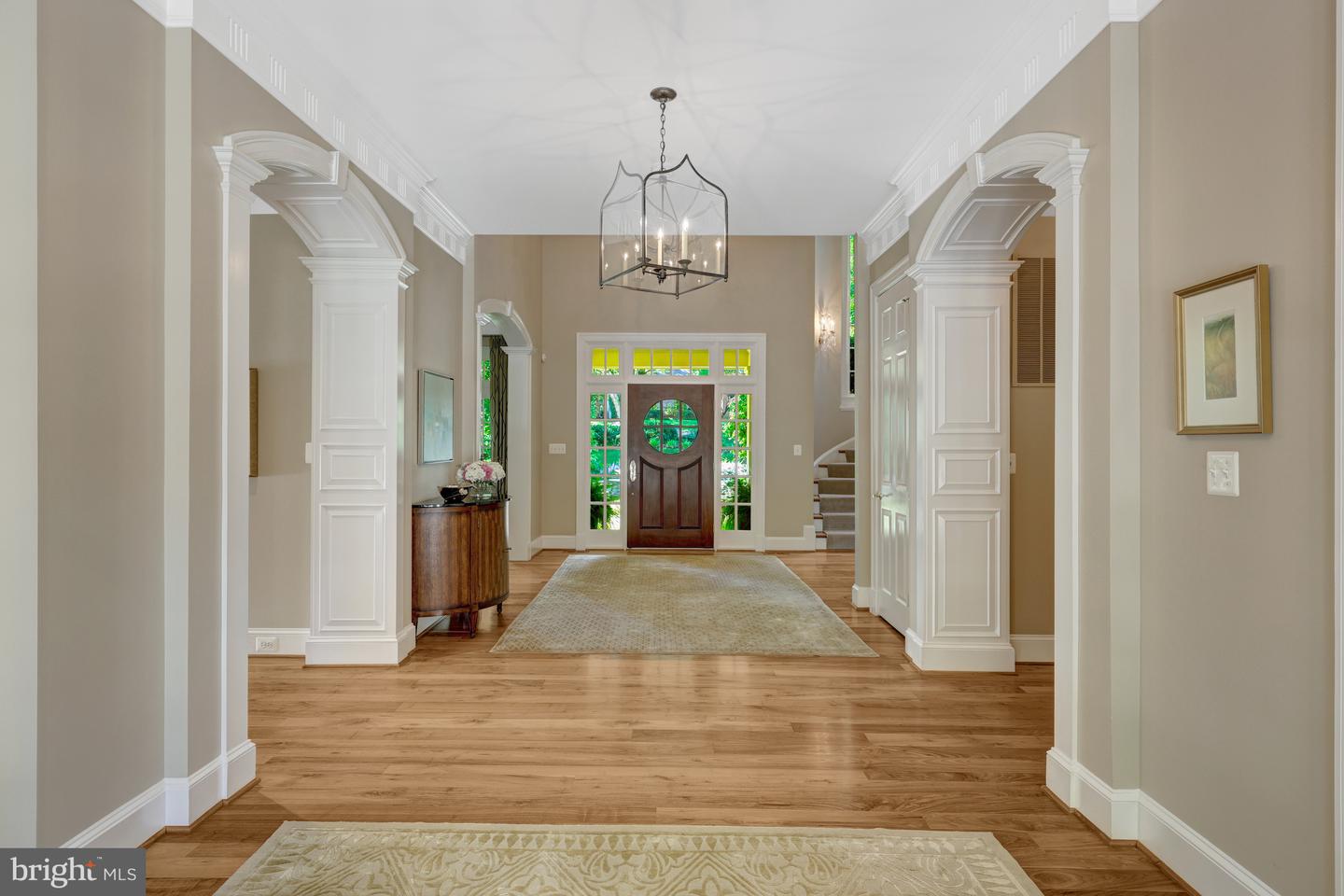870 ALVERMAR RIDGE DR, MCLEAN, Virginia 22102, 7 Bedrooms Bedrooms, ,7 BathroomsBathrooms,Residential,For sale,870 ALVERMAR RIDGE DR,VAFX2248972 MLS # VAFX2248972