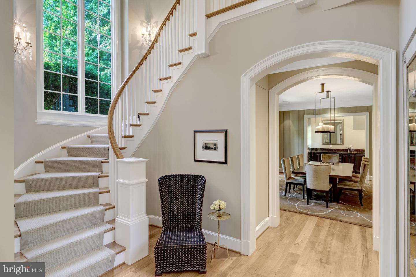 870 ALVERMAR RIDGE DR, MCLEAN, Virginia 22102, 7 Bedrooms Bedrooms, ,7 BathroomsBathrooms,Residential,For sale,870 ALVERMAR RIDGE DR,VAFX2248972 MLS # VAFX2248972