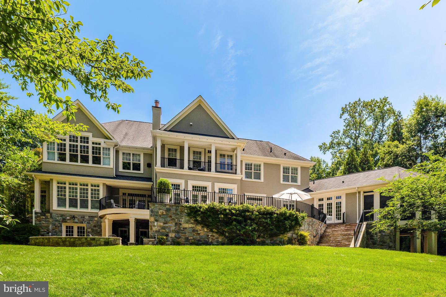 870 ALVERMAR RIDGE DR, MCLEAN, Virginia 22102, 7 Bedrooms Bedrooms, ,7 BathroomsBathrooms,Residential,For sale,870 ALVERMAR RIDGE DR,VAFX2248972 MLS # VAFX2248972