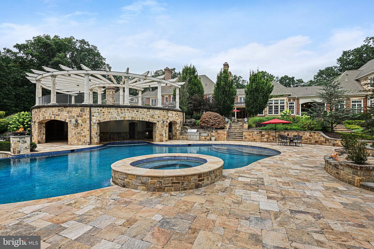 11100 KINGS CAVALIER CT, OAKTON, Virginia 22124, 6 Bedrooms Bedrooms, ,9 BathroomsBathrooms,Residential,For sale,11100 KINGS CAVALIER CT,VAFX2254638 MLS # VAFX2254638