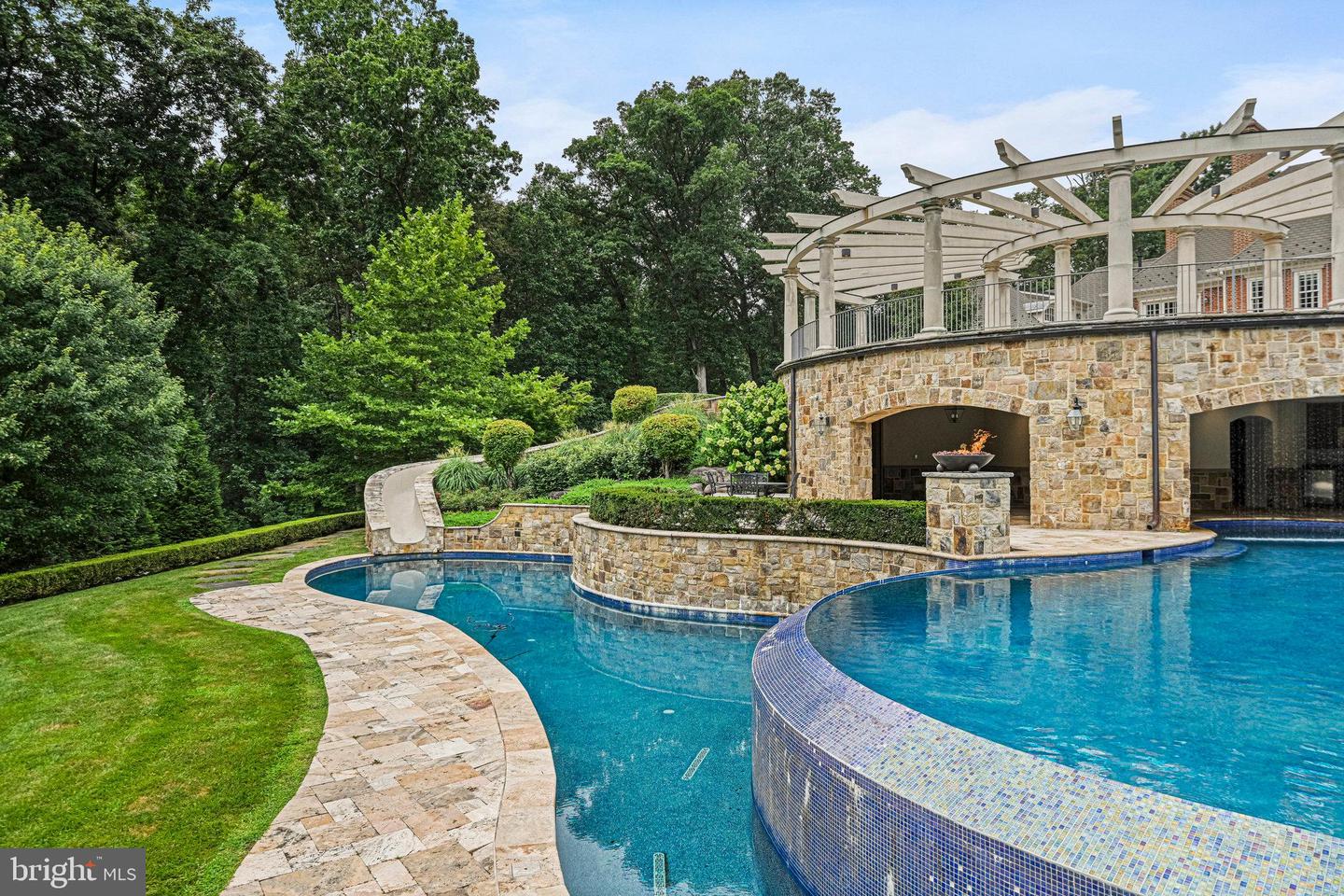 11100 KINGS CAVALIER CT, OAKTON, Virginia 22124, 6 Bedrooms Bedrooms, ,9 BathroomsBathrooms,Residential,For sale,11100 KINGS CAVALIER CT,VAFX2254638 MLS # VAFX2254638