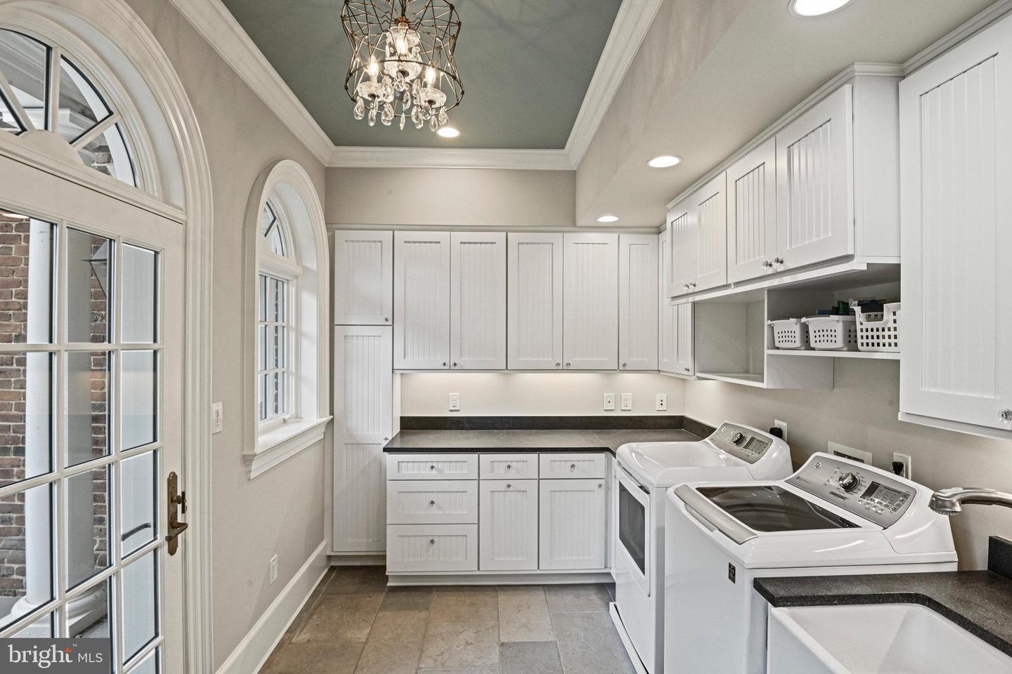 11100 KINGS CAVALIER CT, OAKTON, Virginia 22124, 6 Bedrooms Bedrooms, ,9 BathroomsBathrooms,Residential,For sale,11100 KINGS CAVALIER CT,VAFX2254638 MLS # VAFX2254638