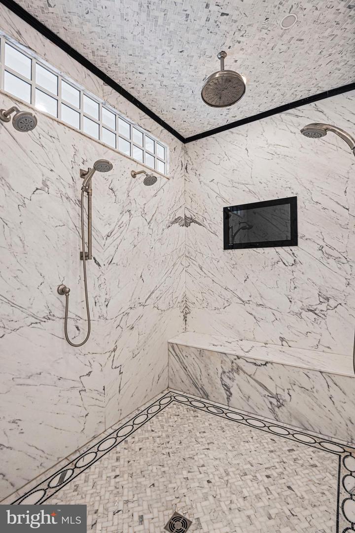 11100 KINGS CAVALIER CT, OAKTON, Virginia 22124, 6 Bedrooms Bedrooms, ,9 BathroomsBathrooms,Residential,For sale,11100 KINGS CAVALIER CT,VAFX2254638 MLS # VAFX2254638