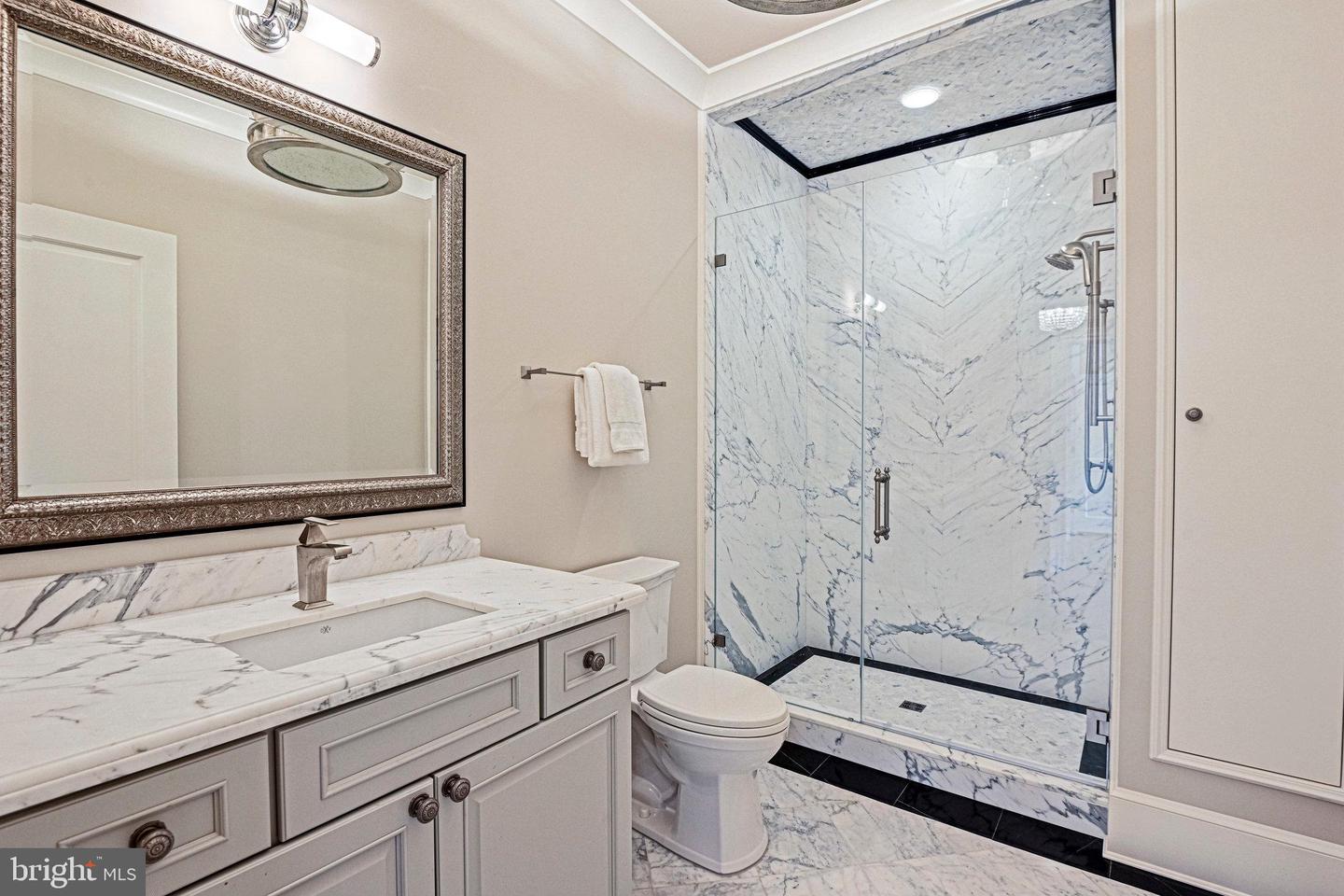 11100 KINGS CAVALIER CT, OAKTON, Virginia 22124, 6 Bedrooms Bedrooms, ,9 BathroomsBathrooms,Residential,For sale,11100 KINGS CAVALIER CT,VAFX2254638 MLS # VAFX2254638