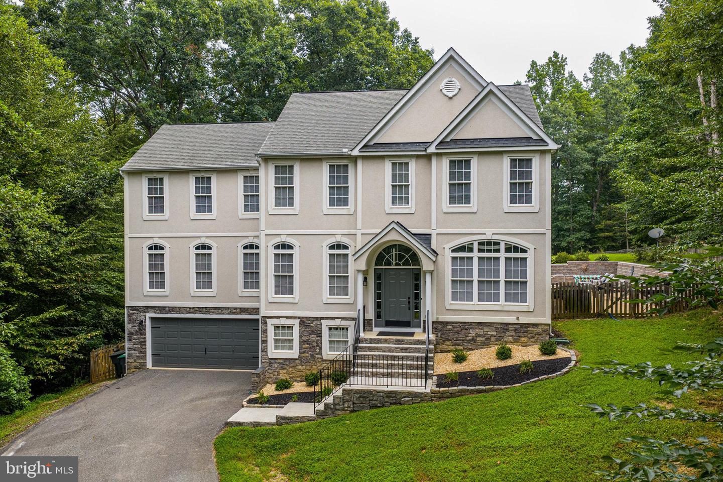 6913 MAZZEN CT, FREDERICKSBURG, Virginia 22407, 4 Bedrooms Bedrooms, ,3 BathroomsBathrooms,Residential,For sale,6913 MAZZEN CT,VASP2034752 MLS # VASP2034752