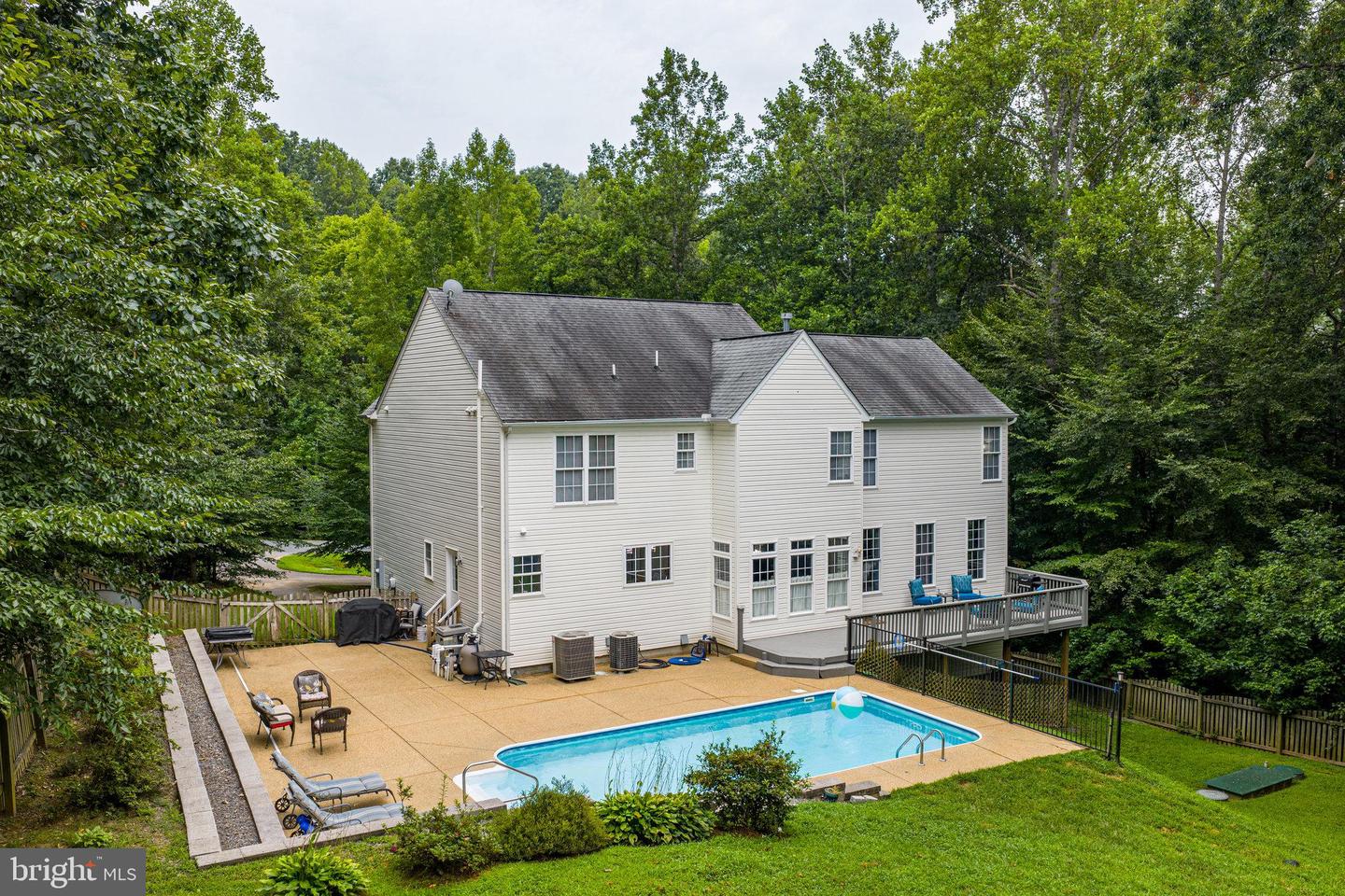 6913 MAZZEN CT, FREDERICKSBURG, Virginia 22407, 4 Bedrooms Bedrooms, ,3 BathroomsBathrooms,Residential,For sale,6913 MAZZEN CT,VASP2034752 MLS # VASP2034752