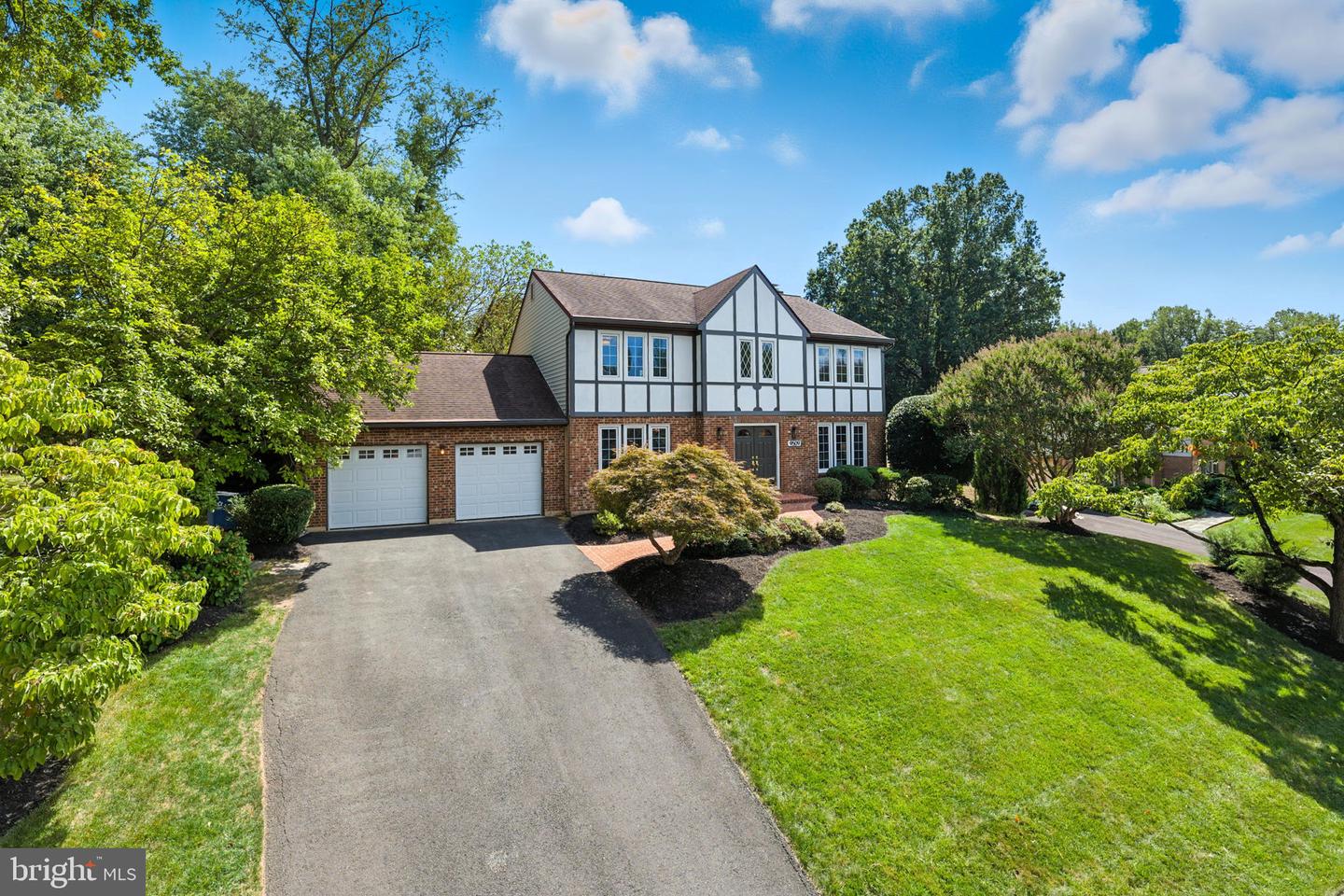 9509 LIBERTY TREE LN, VIENNA, Virginia 22182, 5 Bedrooms Bedrooms, ,3 BathroomsBathrooms,Residential,For sale,9509 LIBERTY TREE LN,VAFX2257146 MLS # VAFX2257146