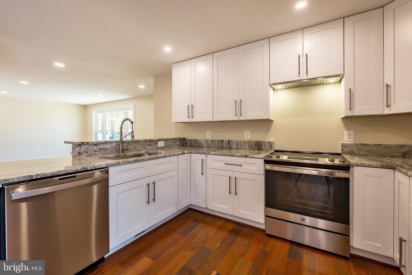 3651 HIGHWOOD DR SE, WASHINGTON, District Of Columbia 20020, 3 Bedrooms Bedrooms, ,3 BathroomsBathrooms,Residential,For sale,3651 HIGHWOOD DR SE,DCDC2213720 MLS # DCDC2213720