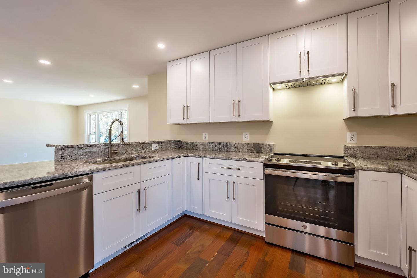 3651 HIGHWOOD DR SE, WASHINGTON, District Of Columbia 20020, 3 Bedrooms Bedrooms, ,3 BathroomsBathrooms,Residential,For sale,3651 HIGHWOOD DR SE,DCDC2213720 MLS # DCDC2213720