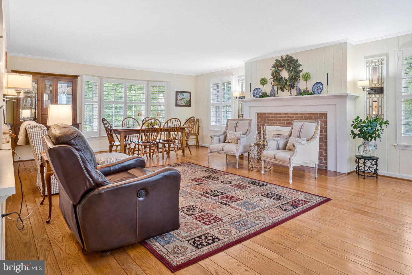 1000 W COUNTRY CLUB DR W, PURCELLVILLE, Virginia 20132, 3 Bedrooms Bedrooms, ,2 BathroomsBathrooms,Residential,For sale,1000 W COUNTRY CLUB DR W,VALO2104118 MLS # VALO2104118