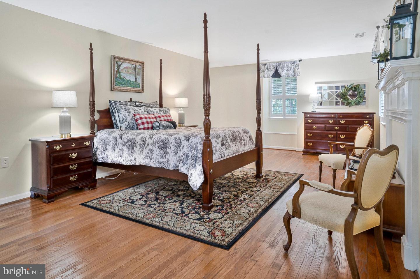 1000 W COUNTRY CLUB DR W, PURCELLVILLE, Virginia 20132, 3 Bedrooms Bedrooms, ,2 BathroomsBathrooms,Residential,For sale,1000 W COUNTRY CLUB DR W,VALO2104118 MLS # VALO2104118
