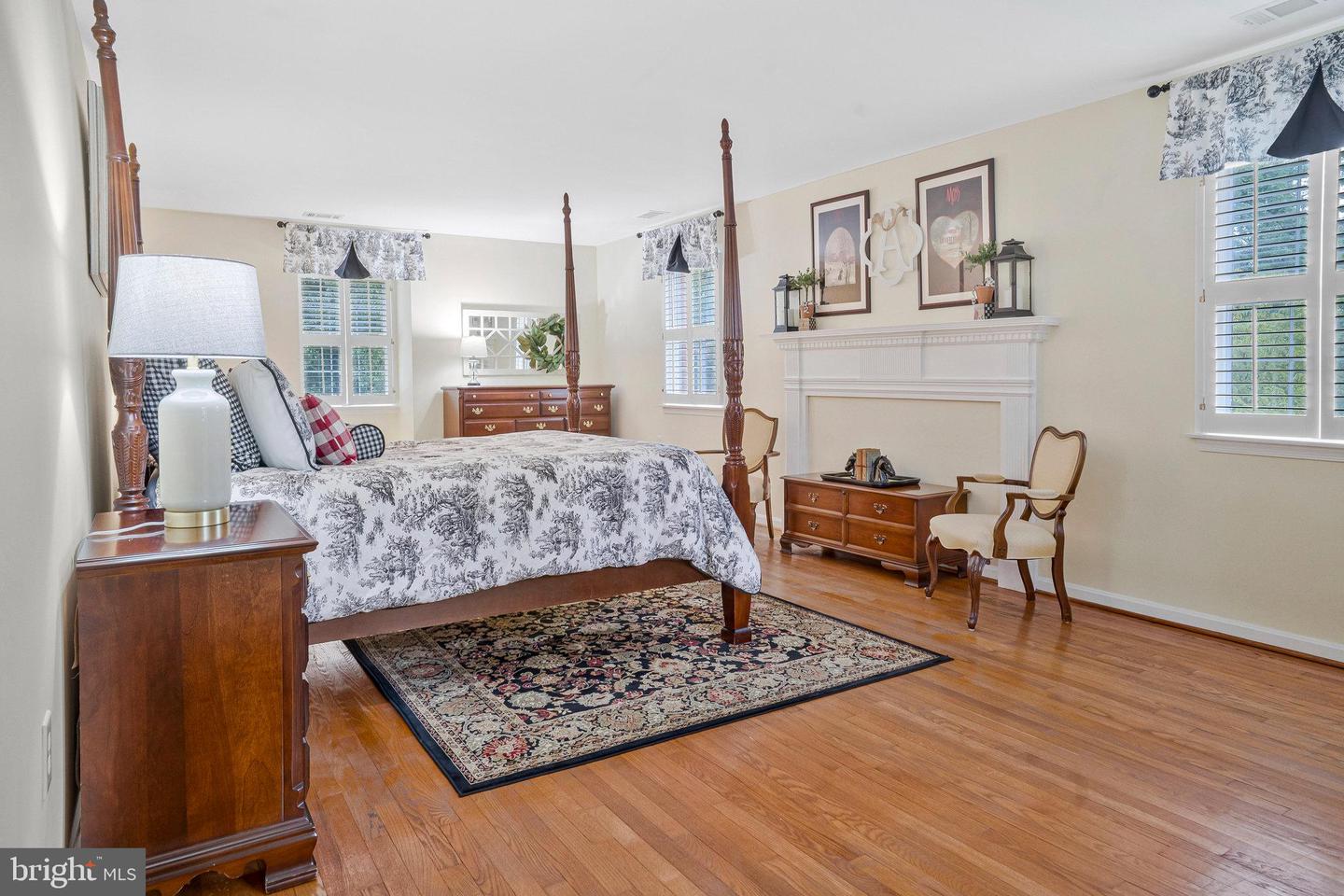 1000 W COUNTRY CLUB DR W, PURCELLVILLE, Virginia 20132, 3 Bedrooms Bedrooms, ,2 BathroomsBathrooms,Residential,For sale,1000 W COUNTRY CLUB DR W,VALO2104118 MLS # VALO2104118