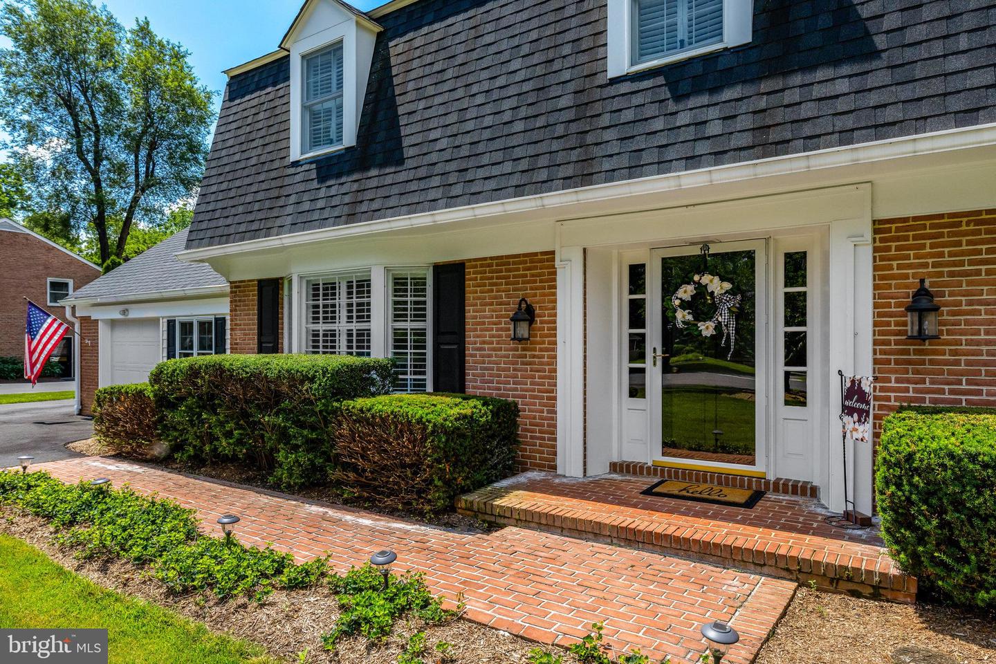 1000 W COUNTRY CLUB DR W, PURCELLVILLE, Virginia 20132, 3 Bedrooms Bedrooms, ,2 BathroomsBathrooms,Residential,For sale,1000 W COUNTRY CLUB DR W,VALO2104118 MLS # VALO2104118