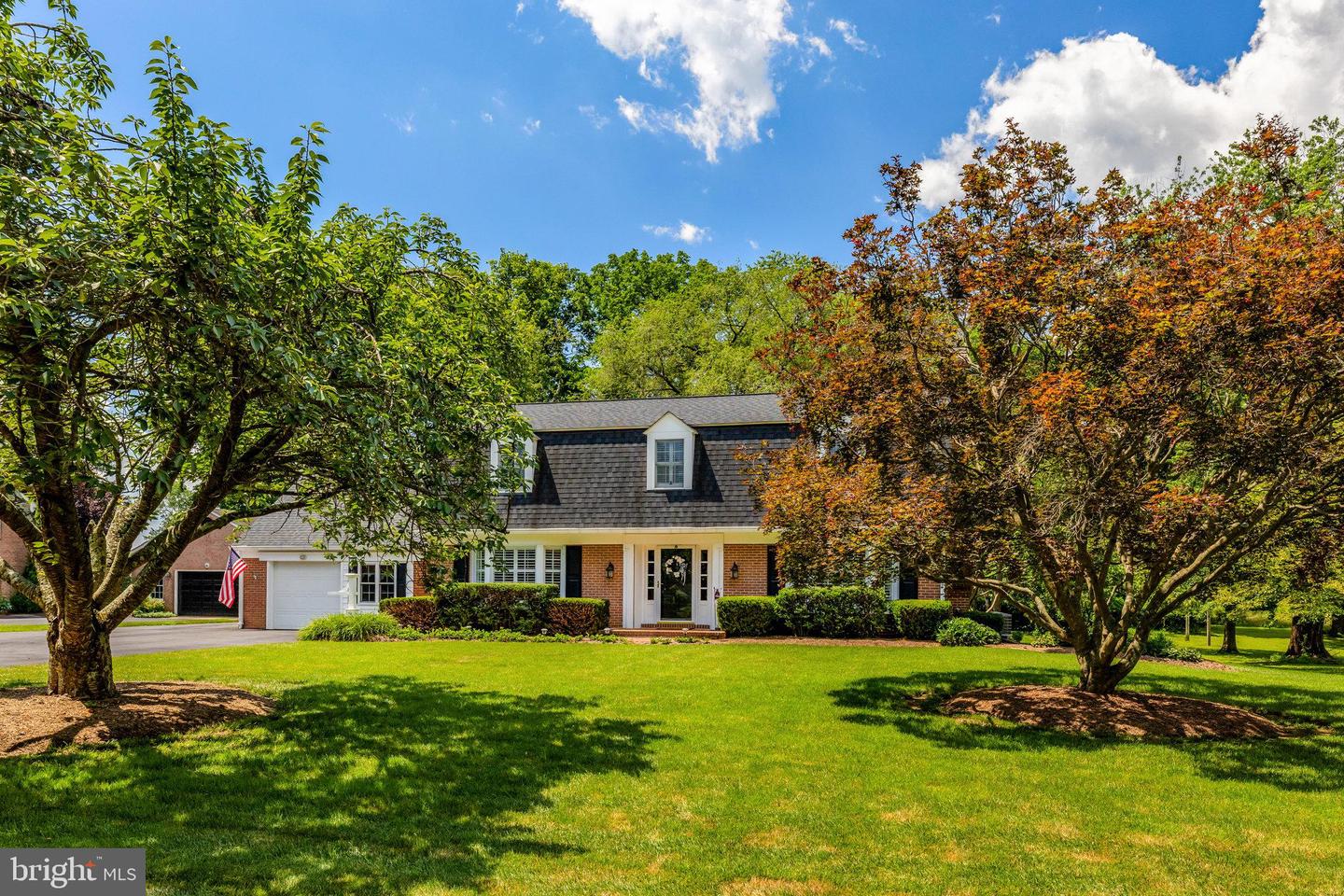 1000 W COUNTRY CLUB DR W, PURCELLVILLE, Virginia 20132, 3 Bedrooms Bedrooms, ,2 BathroomsBathrooms,Residential,For sale,1000 W COUNTRY CLUB DR W,VALO2104118 MLS # VALO2104118