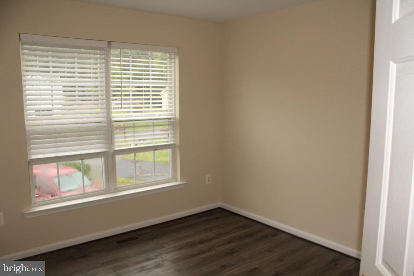 10402 SKINNER HILL DR, FREDERICKSBURG, Virginia 22408, 5 Bedrooms Bedrooms, ,3 BathroomsBathrooms,Residential,For sale,10402 SKINNER HILL DR,VASP2035310 MLS # VASP2035310