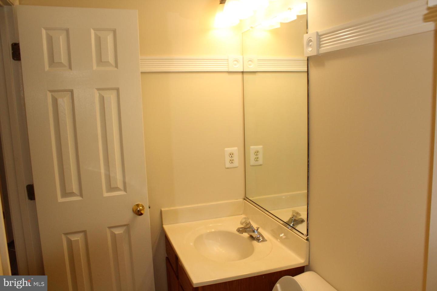 10402 SKINNER HILL DR, FREDERICKSBURG, Virginia 22408, 5 Bedrooms Bedrooms, ,3 BathroomsBathrooms,Residential,For sale,10402 SKINNER HILL DR,VASP2035310 MLS # VASP2035310