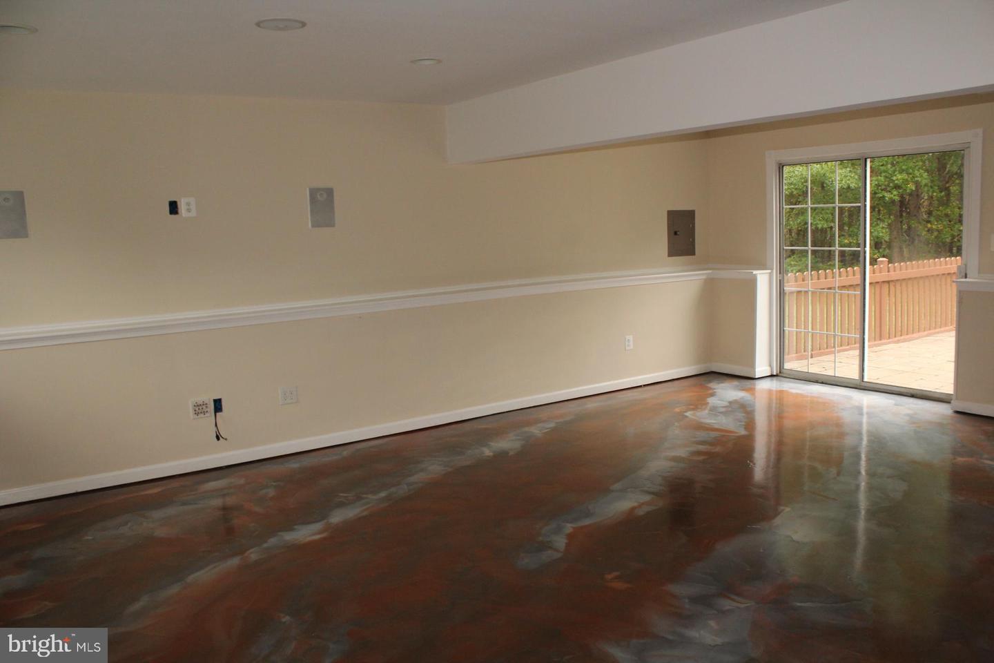 10402 SKINNER HILL DR, FREDERICKSBURG, Virginia 22408, 5 Bedrooms Bedrooms, ,3 BathroomsBathrooms,Residential,For sale,10402 SKINNER HILL DR,VASP2035310 MLS # VASP2035310