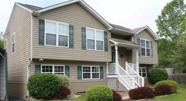 10402 SKINNER HILL DR, FREDERICKSBURG, Virginia 22408, 5 Bedrooms Bedrooms, ,3 BathroomsBathrooms,Residential,For sale,10402 SKINNER HILL DR,VASP2035310 MLS # VASP2035310