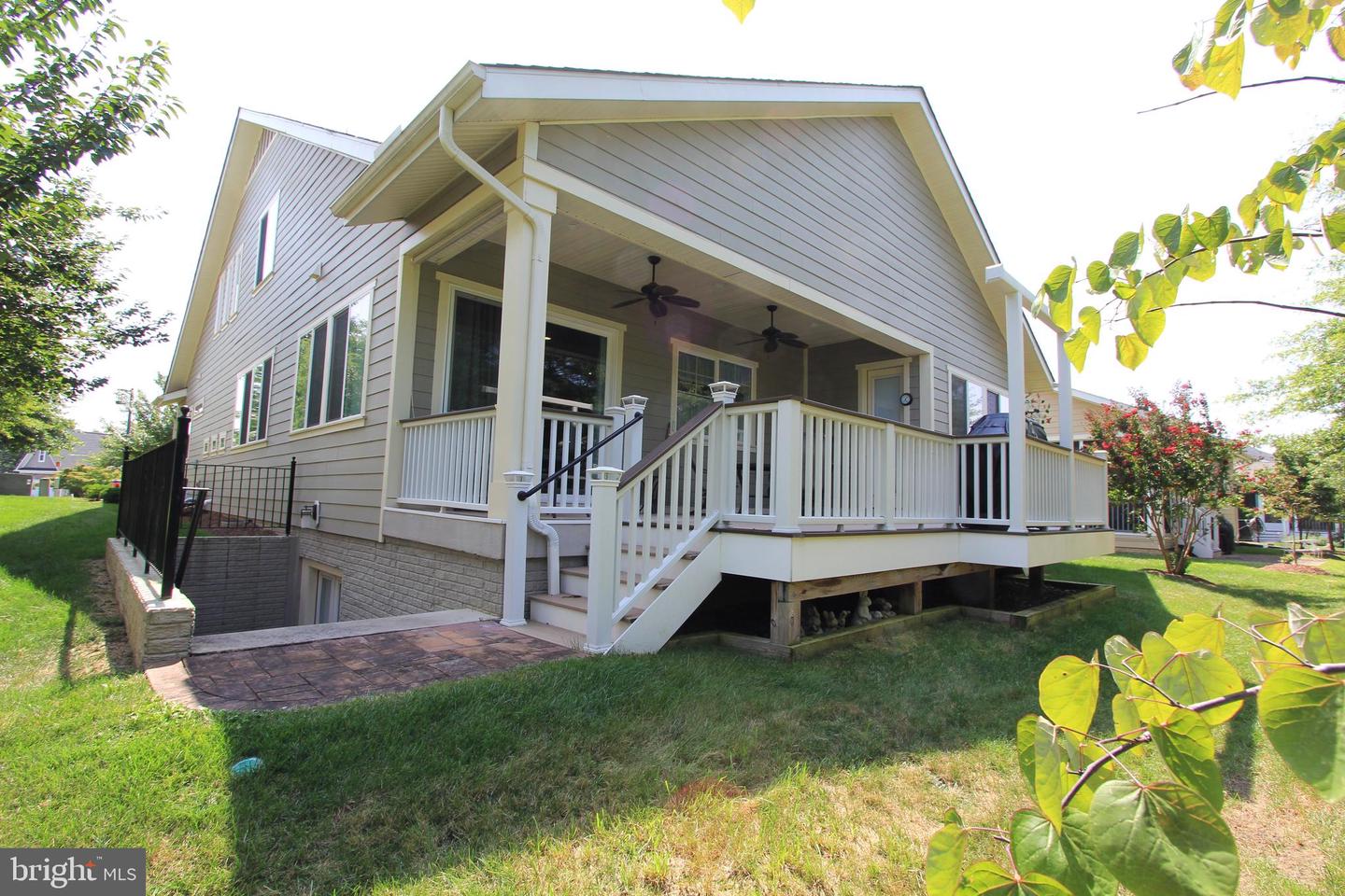 213 GREBE DR, LAKE FREDERICK, Virginia 22630, 3 Bedrooms Bedrooms, 10 Rooms Rooms,3 BathroomsBathrooms,Residential,For sale,213 GREBE DR,VAFV2036040 MLS # VAFV2036040