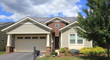 213 GREBE DR, LAKE FREDERICK, Virginia 22630, 3 Bedrooms Bedrooms, 10 Rooms Rooms,3 BathroomsBathrooms,Residential,For sale,213 GREBE DR,VAFV2036040 MLS # VAFV2036040