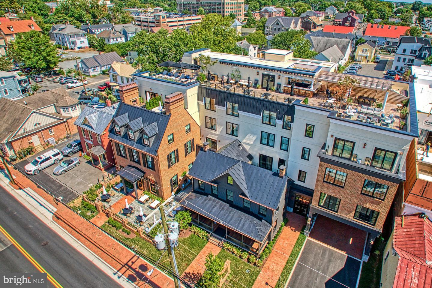 5 STATIONMASTER ST SE #202, LEESBURG, Virginia 20175, 2 Bedrooms Bedrooms, ,2 BathroomsBathrooms,Residential,For sale,5 STATIONMASTER ST SE #202,VALO2104774 MLS # VALO2104774