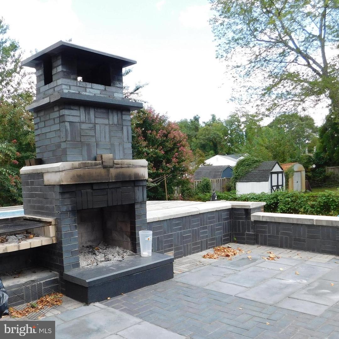 3610 ELMWOOD DR, ALEXANDRIA, Virginia 22303, 5 Bedrooms Bedrooms, ,3 BathroomsBathrooms,Residential,For sale,3610 ELMWOOD DR,VAFX2262354 MLS # VAFX2262354