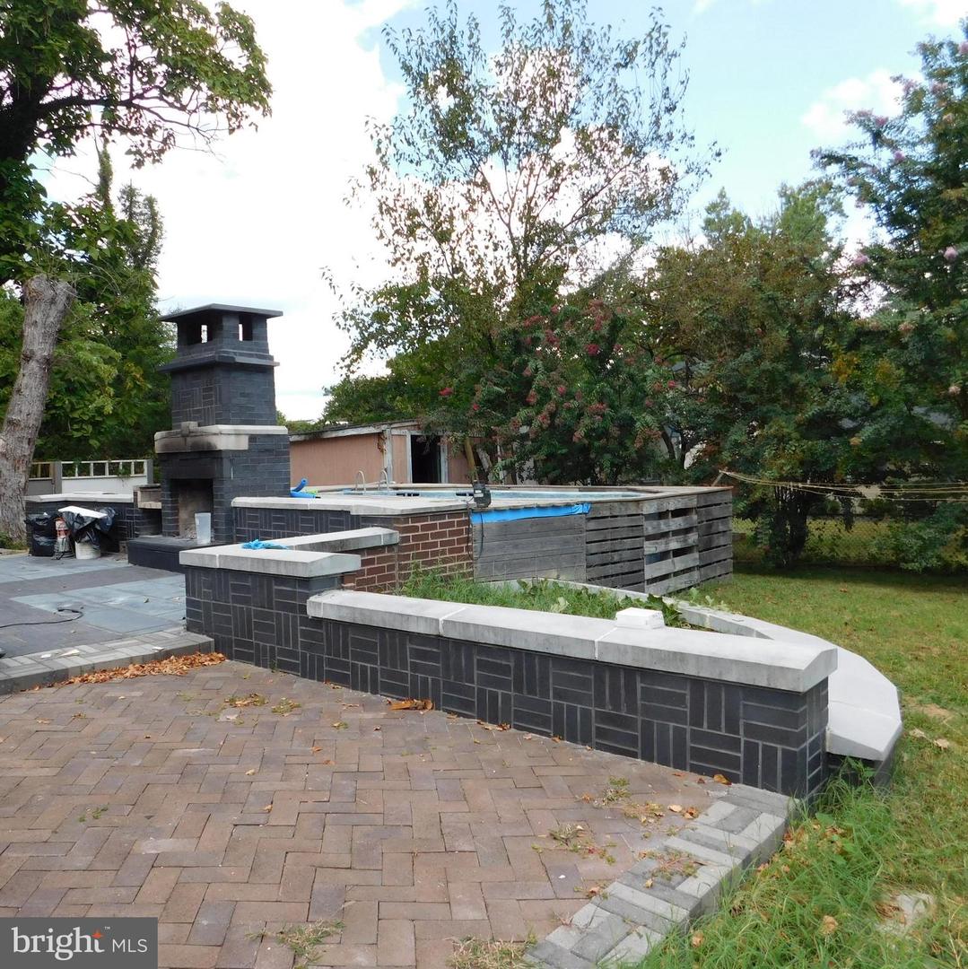 3610 ELMWOOD DR, ALEXANDRIA, Virginia 22303, 5 Bedrooms Bedrooms, ,3 BathroomsBathrooms,Residential,For sale,3610 ELMWOOD DR,VAFX2262354 MLS # VAFX2262354