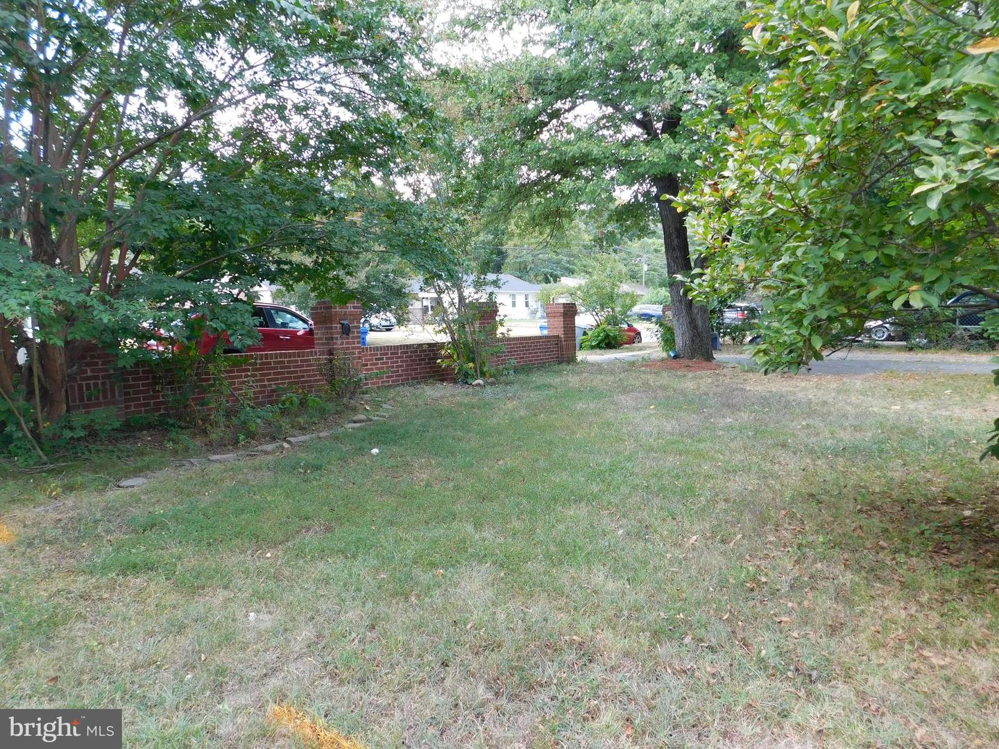 3610 ELMWOOD DR, ALEXANDRIA, Virginia 22303, 5 Bedrooms Bedrooms, ,3 BathroomsBathrooms,Residential,For sale,3610 ELMWOOD DR,VAFX2262354 MLS # VAFX2262354