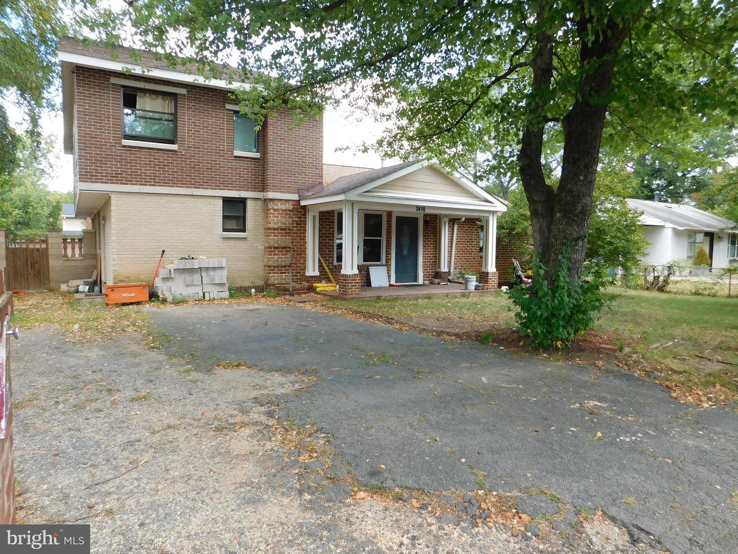 3610 ELMWOOD DR, ALEXANDRIA, Virginia 22303, 5 Bedrooms Bedrooms, ,3 BathroomsBathrooms,Residential,For sale,3610 ELMWOOD DR,VAFX2262354 MLS # VAFX2262354