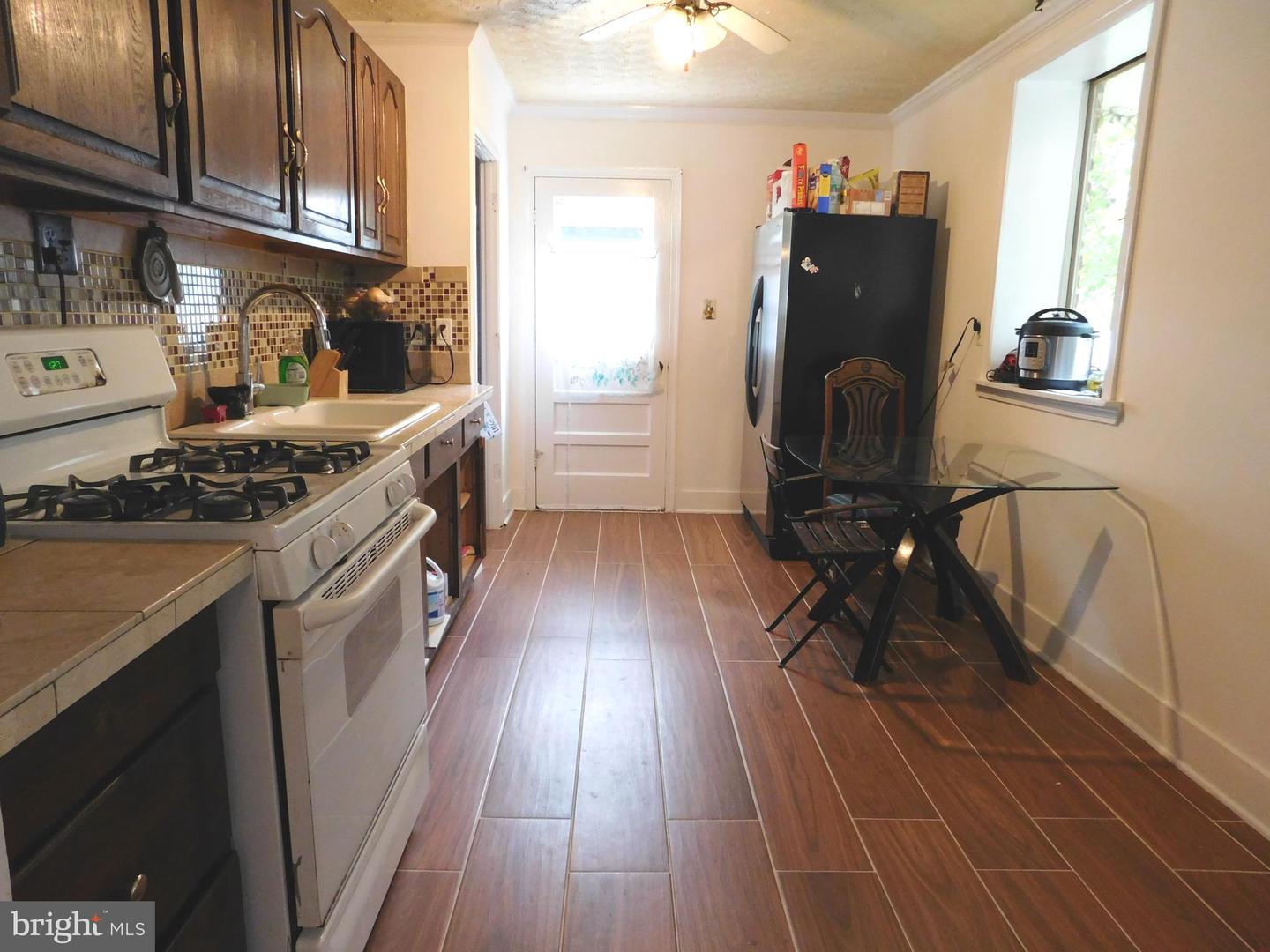 3610 ELMWOOD DR, ALEXANDRIA, Virginia 22303, 5 Bedrooms Bedrooms, ,3 BathroomsBathrooms,Residential,For sale,3610 ELMWOOD DR,VAFX2262354 MLS # VAFX2262354