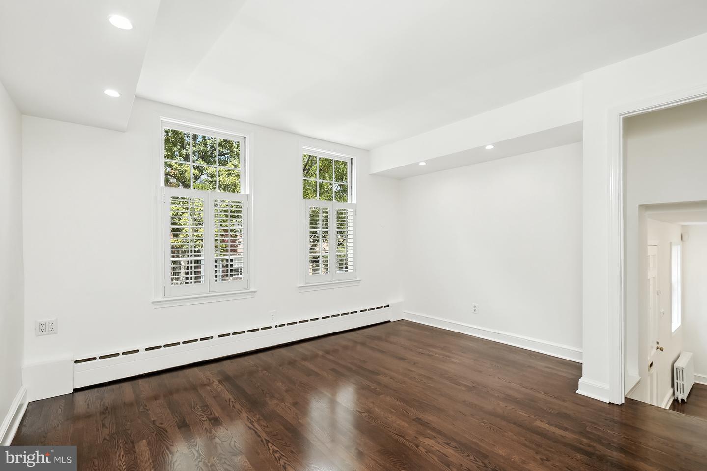 2712 O ST NW, WASHINGTON, District Of Columbia 20007, 4 Bedrooms Bedrooms, ,2 BathroomsBathrooms,Residential,For sale,2712 O ST NW,DCDC2216046 MLS # DCDC2216046