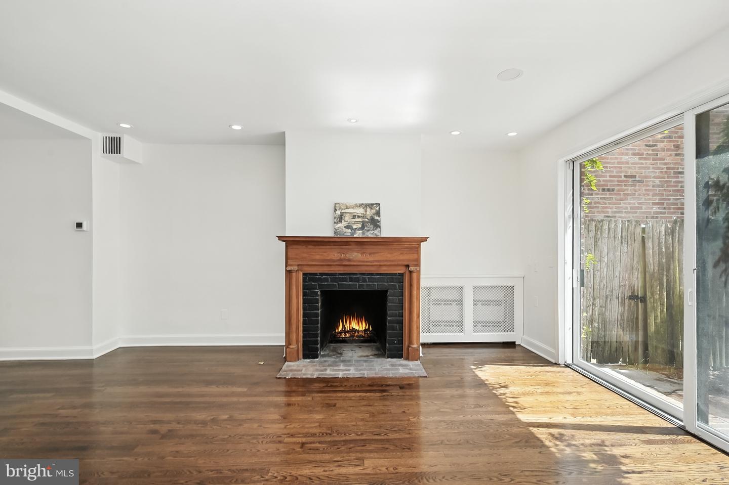 2712 O ST NW, WASHINGTON, District Of Columbia 20007, 4 Bedrooms Bedrooms, ,2 BathroomsBathrooms,Residential,For sale,2712 O ST NW,DCDC2216046 MLS # DCDC2216046