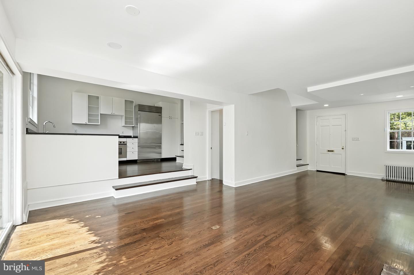 2712 O ST NW, WASHINGTON, District Of Columbia 20007, 4 Bedrooms Bedrooms, ,2 BathroomsBathrooms,Residential,For sale,2712 O ST NW,DCDC2216046 MLS # DCDC2216046
