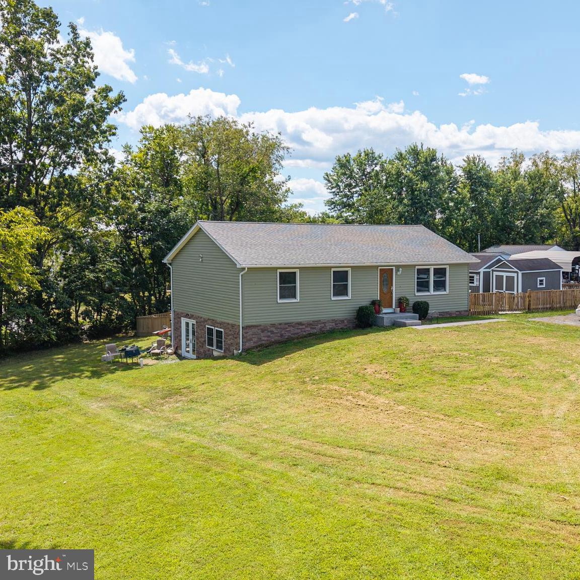 11531 LORD FAIRFAX HWY, BOYCE, Virginia 22620, 3 Bedrooms Bedrooms, ,3 BathroomsBathrooms,Residential,For sale,11531 LORD FAIRFAX HWY,VACL2005992 MLS # VACL2005992