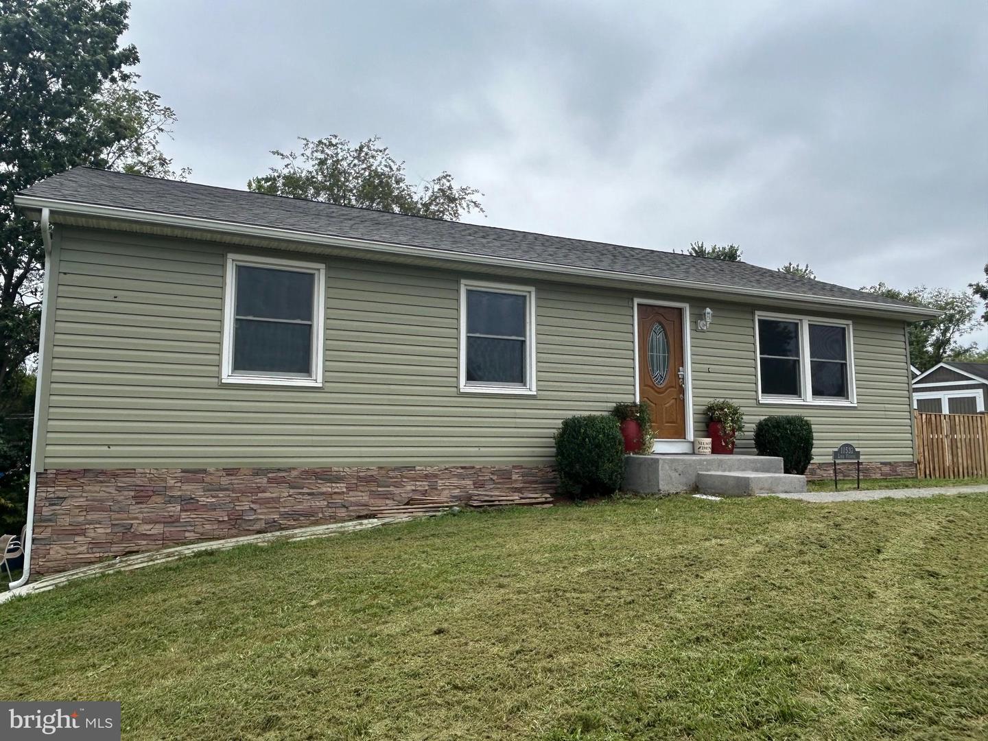 11531 LORD FAIRFAX HWY, BOYCE, Virginia 22620, 3 Bedrooms Bedrooms, ,3 BathroomsBathrooms,Residential,For sale,11531 LORD FAIRFAX HWY,VACL2005992 MLS # VACL2005992