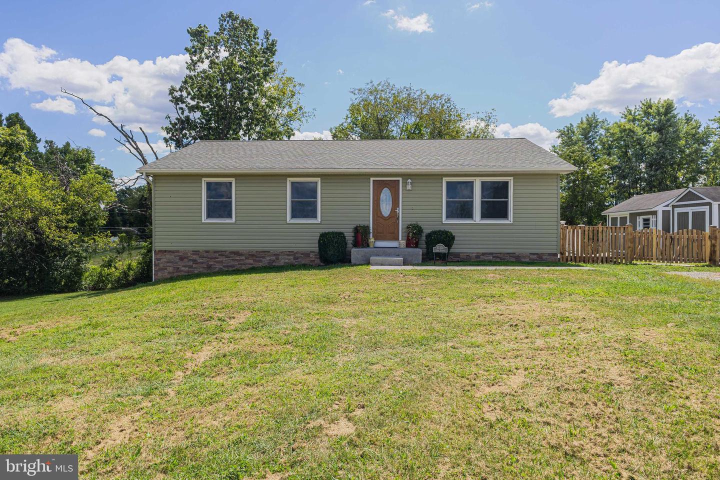 11531 LORD FAIRFAX HWY, BOYCE, Virginia 22620, 3 Bedrooms Bedrooms, ,3 BathroomsBathrooms,Residential,For sale,11531 LORD FAIRFAX HWY,VACL2005992 MLS # VACL2005992
