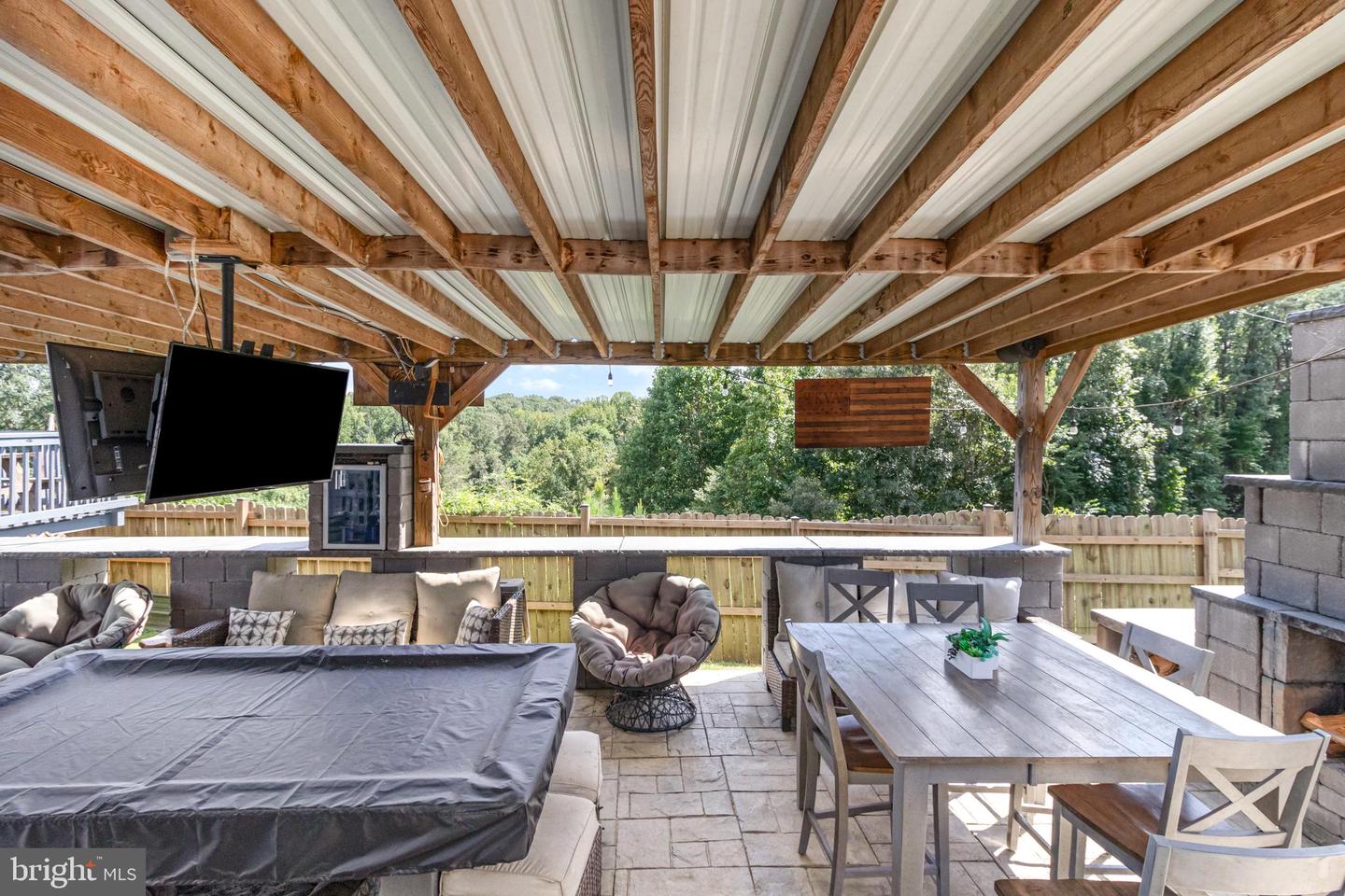 298 BETHEL CHURCH RD, FREDERICKSBURG, Virginia 22405, 3 Bedrooms Bedrooms, 10 Rooms Rooms,2 BathroomsBathrooms,Residential,For sale,298 BETHEL CHURCH RD,VAST2042140 MLS # VAST2042140