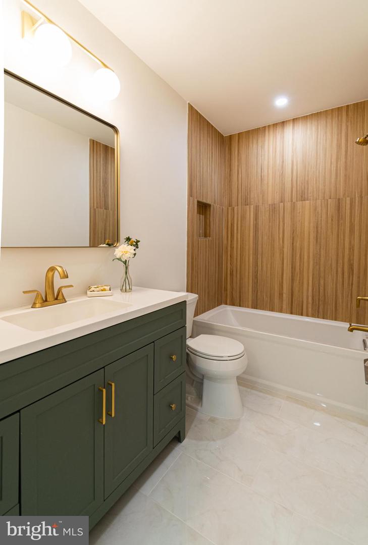 414 21ST ST NE, WASHINGTON, District Of Columbia 20002, 4 Bedrooms Bedrooms, ,3 BathroomsBathrooms,Residential,For sale,414 21ST ST NE,DCDC2217188 MLS # DCDC2217188
