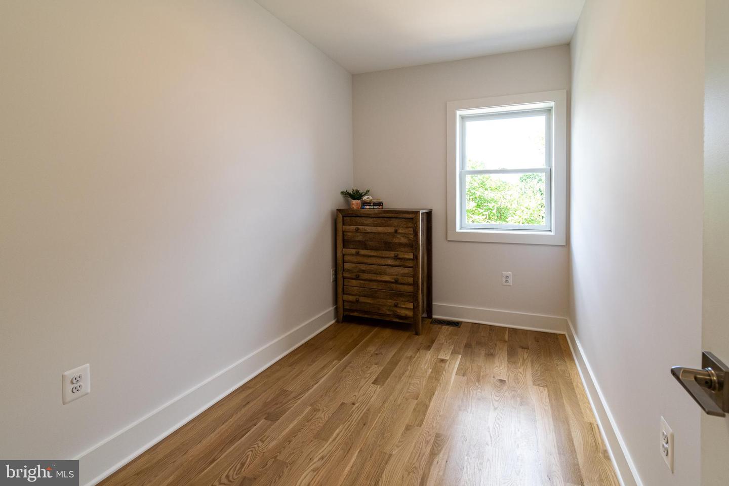 414 21ST ST NE, WASHINGTON, District Of Columbia 20002, 4 Bedrooms Bedrooms, ,3 BathroomsBathrooms,Residential,For sale,414 21ST ST NE,DCDC2217188 MLS # DCDC2217188