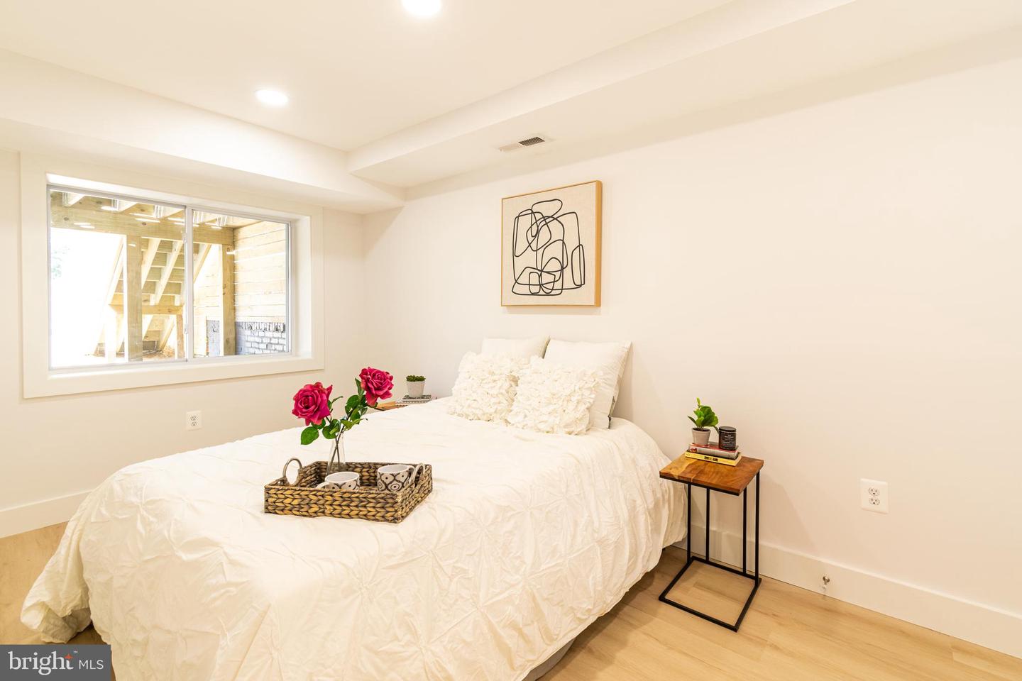 414 21ST ST NE, WASHINGTON, District Of Columbia 20002, 4 Bedrooms Bedrooms, ,3 BathroomsBathrooms,Residential,For sale,414 21ST ST NE,DCDC2217188 MLS # DCDC2217188