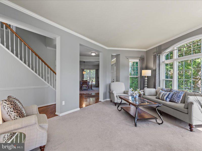 43036 HEDGEAPPLE CT, ASHBURN, Virginia 20147, 5 Bedrooms Bedrooms, ,4 BathroomsBathrooms,Residential,For sale,43036 HEDGEAPPLE CT,VALO2105620 MLS # VALO2105620