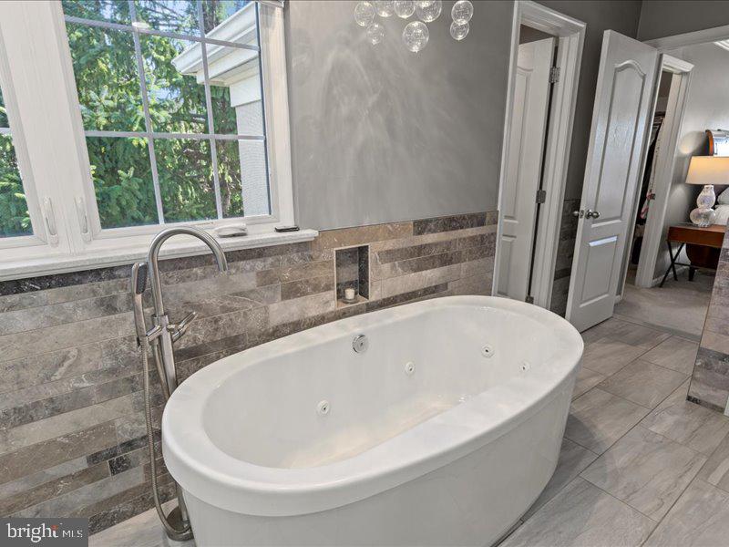 43036 HEDGEAPPLE CT, ASHBURN, Virginia 20147, 5 Bedrooms Bedrooms, ,4 BathroomsBathrooms,Residential,For sale,43036 HEDGEAPPLE CT,VALO2105620 MLS # VALO2105620