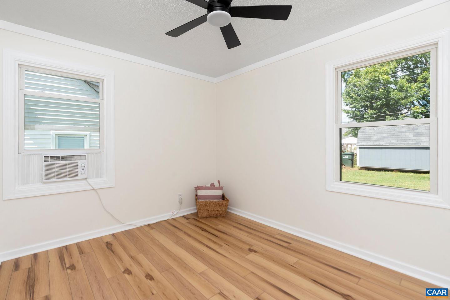 517 KING AVE, WAYNESBORO, Virginia 22980, 2 Bedrooms Bedrooms, ,1 BathroomBathrooms,Residential,For sale,517 KING AVE,668444 MLS # 668444