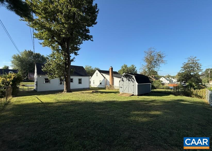 517 KING AVE, WAYNESBORO, Virginia 22980, 2 Bedrooms Bedrooms, ,1 BathroomBathrooms,Residential,For sale,517 KING AVE,668444 MLS # 668444