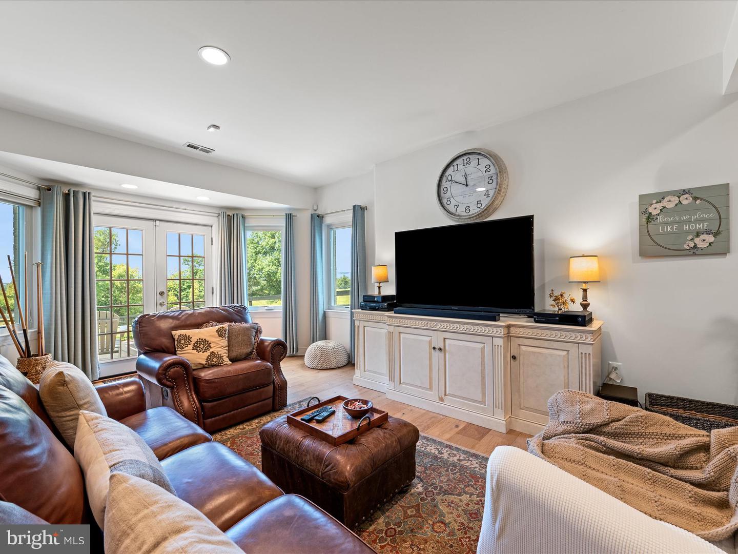 40671 HANNAH DR, WATERFORD, Virginia 20197, 4 Bedrooms Bedrooms, ,5 BathroomsBathrooms,Residential,For sale,40671 HANNAH DR,VALO2105442 MLS # VALO2105442