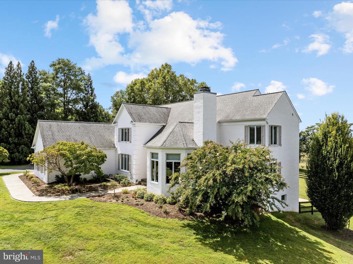 40671 HANNAH DR, WATERFORD, Virginia 20197, 4 Bedrooms Bedrooms, ,5 BathroomsBathrooms,Residential,For sale,40671 HANNAH DR,VALO2105442 MLS # VALO2105442