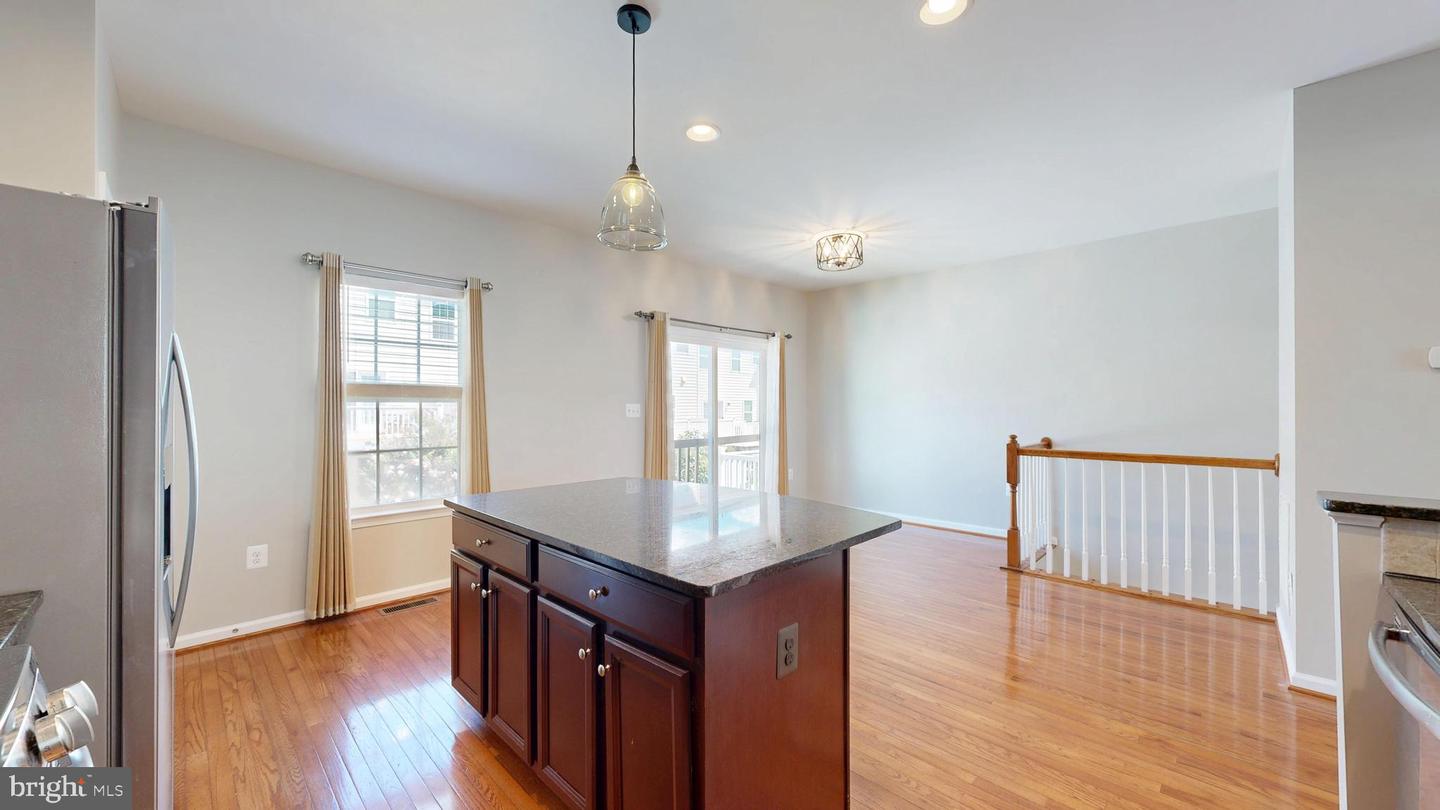 1785 ROCKLEDGE TER, WOODBRIDGE, Virginia 22192, 3 Bedrooms Bedrooms, ,2 BathroomsBathrooms,Residential,For sale,1785 ROCKLEDGE TER,VAPW2102998 MLS # VAPW2102998