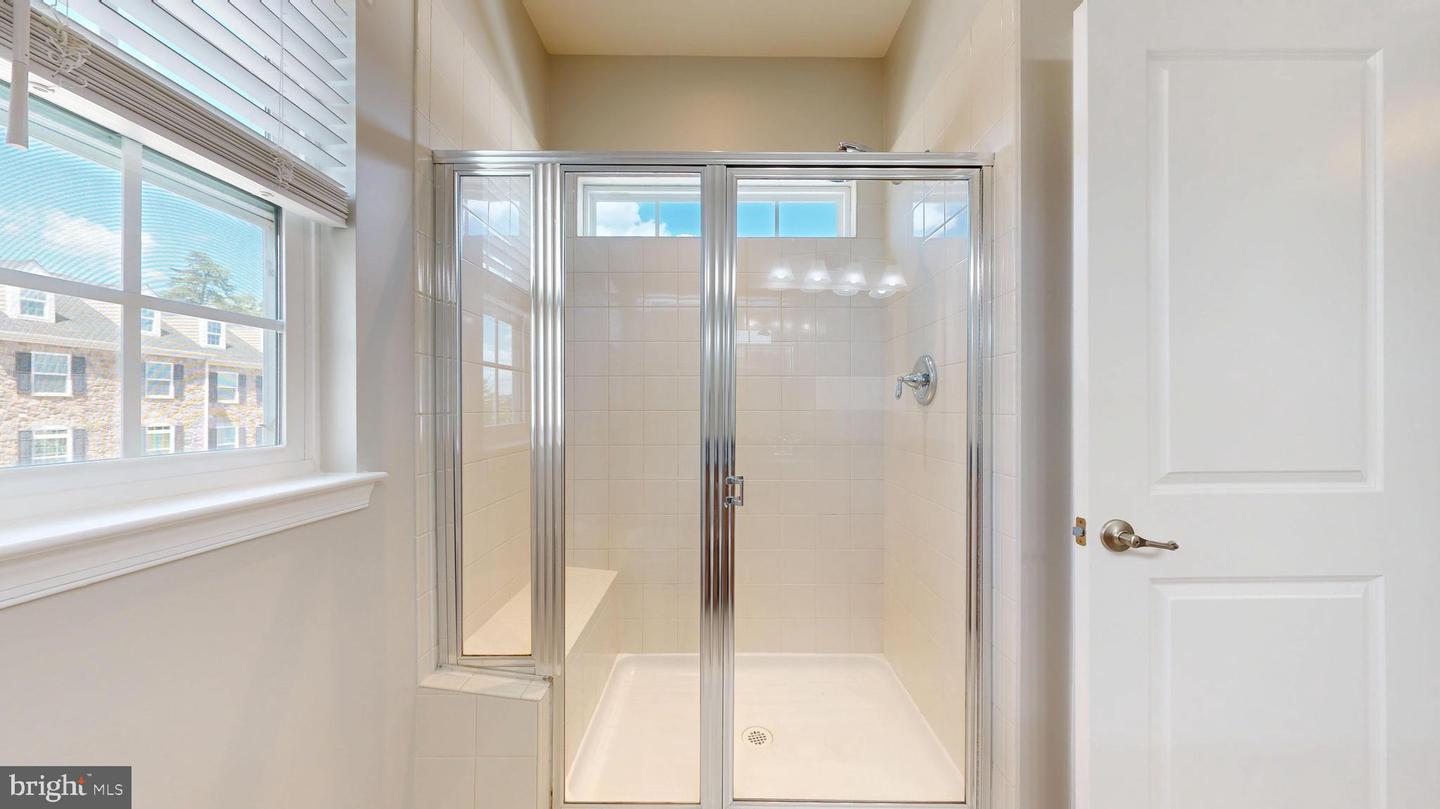 1785 ROCKLEDGE TER, WOODBRIDGE, Virginia 22192, 3 Bedrooms Bedrooms, ,2 BathroomsBathrooms,Residential,For sale,1785 ROCKLEDGE TER,VAPW2102998 MLS # VAPW2102998