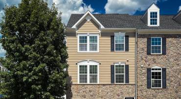 1785 ROCKLEDGE TER, WOODBRIDGE, Virginia 22192, 3 Bedrooms Bedrooms, ,2 BathroomsBathrooms,Residential,For sale,1785 ROCKLEDGE TER,VAPW2102998 MLS # VAPW2102998