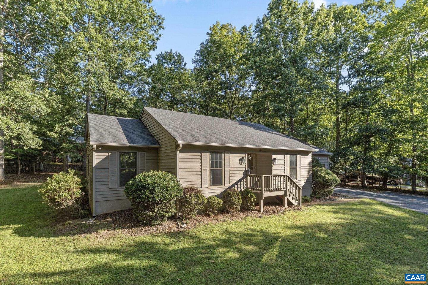 2 BARKLEY LN, PALMYRA, Virginia 22963, 3 Bedrooms Bedrooms, ,2 BathroomsBathrooms,Residential,For sale,2 BARKLEY LN,668463 MLS # 668463